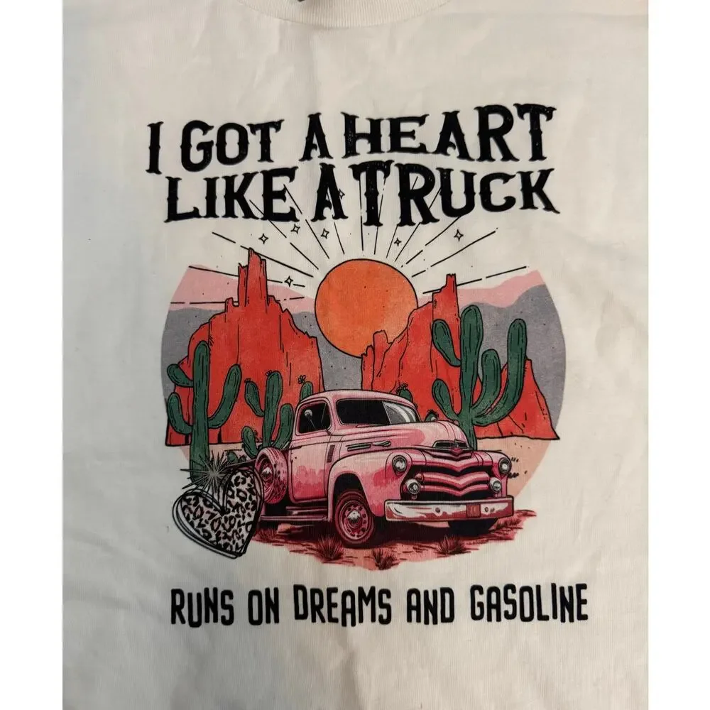 GILDAN "I Got A Heart Like A Truck" SS Graphic Tee Size Youth S - Picture 1 of 6